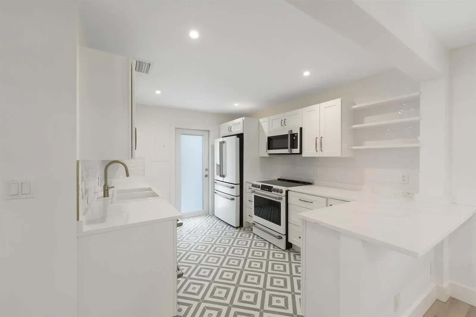 514 52nd Street, West Palm Beach FL 33407