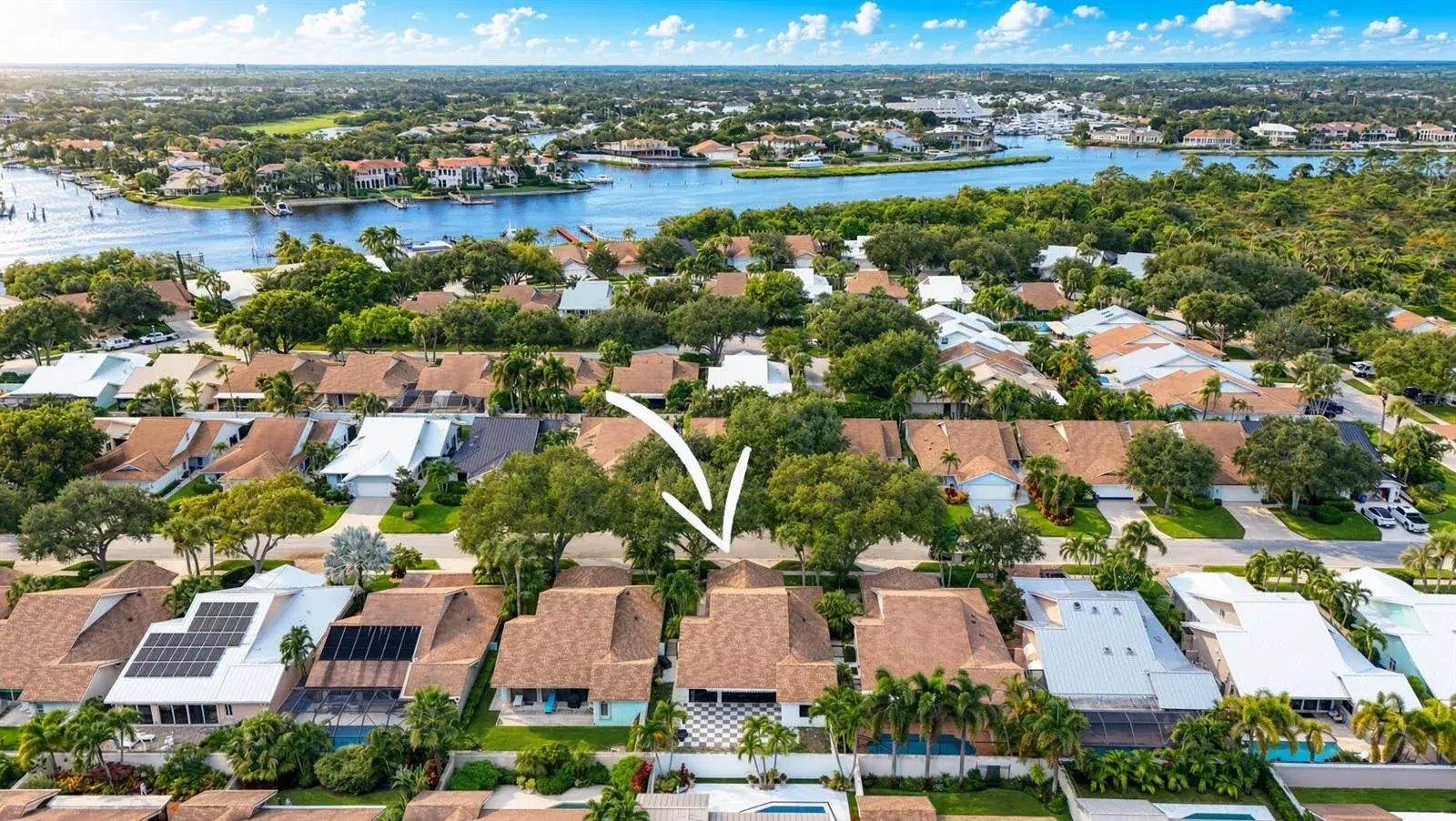 325 LEEWARD Drive, Jupiter FL 33477