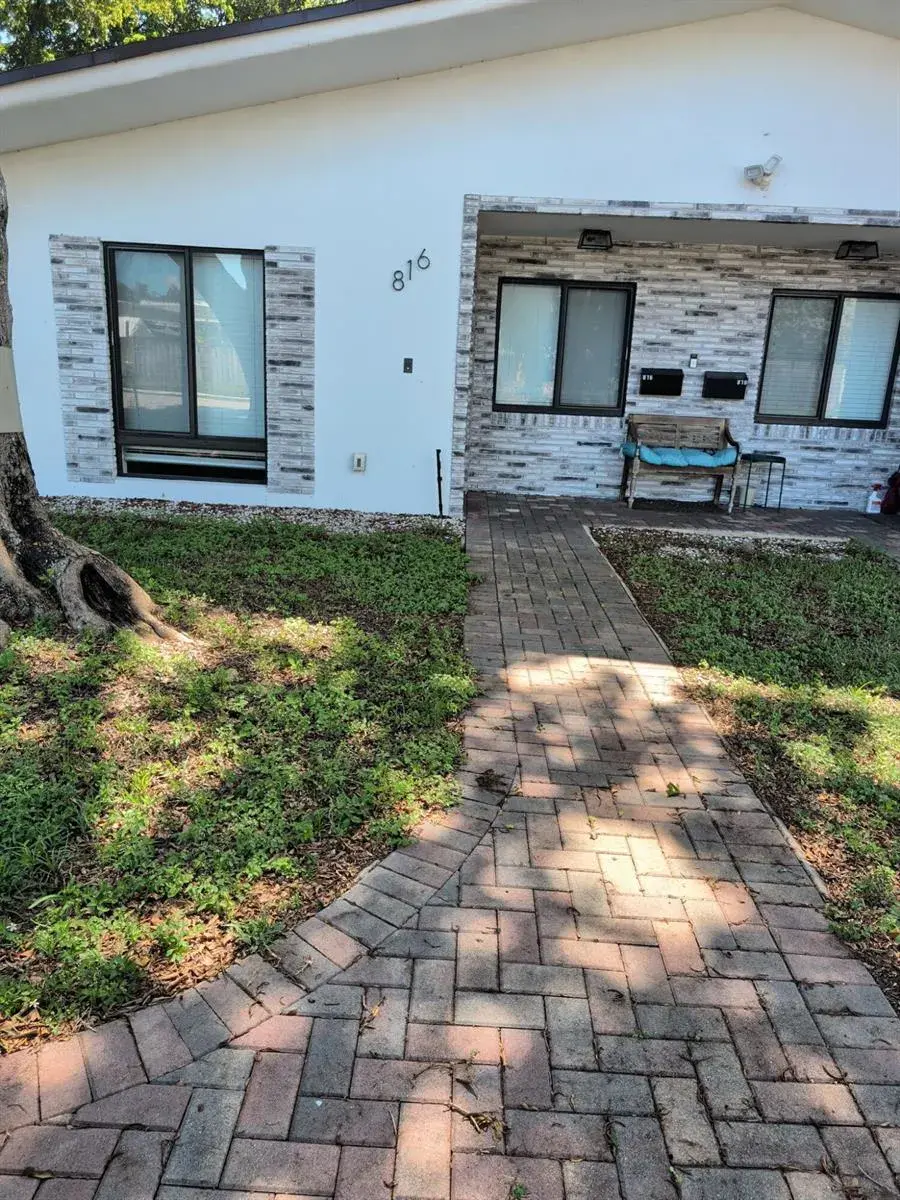 3 bedroom 2 bath Residential Lease for rent at 816 SW 12TH Court, Fort Lauderdale FL 33315