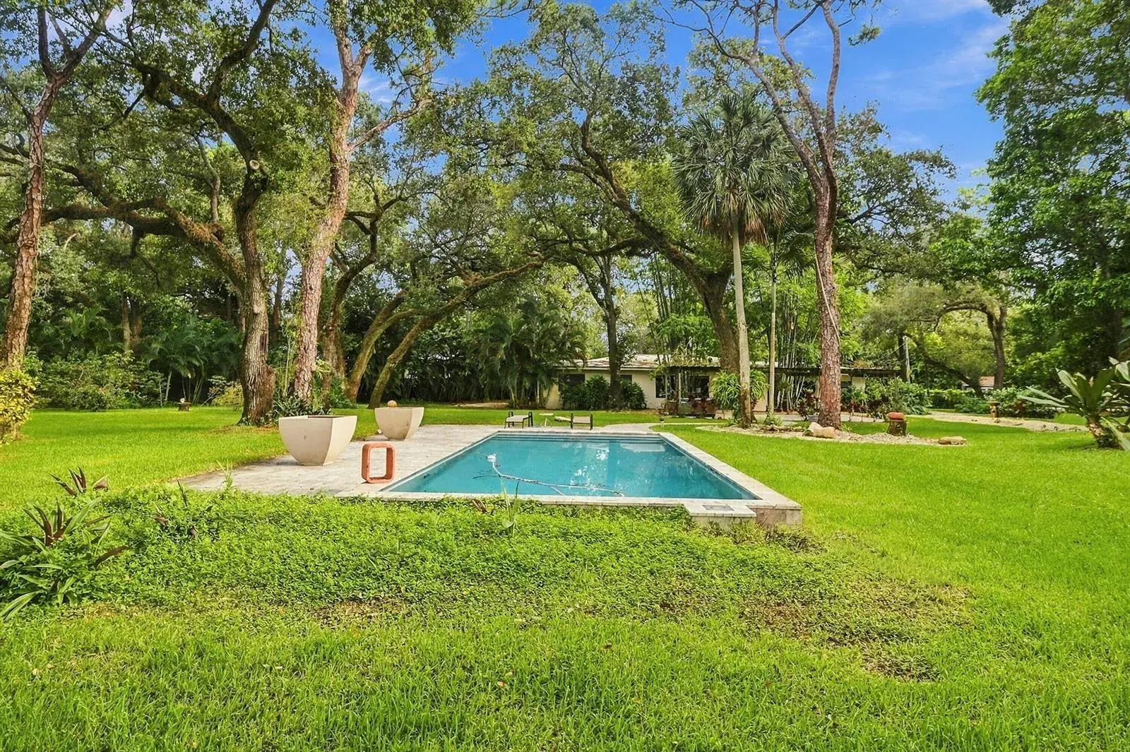 2 bedroom 2 bath Residential for sale at 1549 SW 30th Place, Fort Lauderdale FL 33315