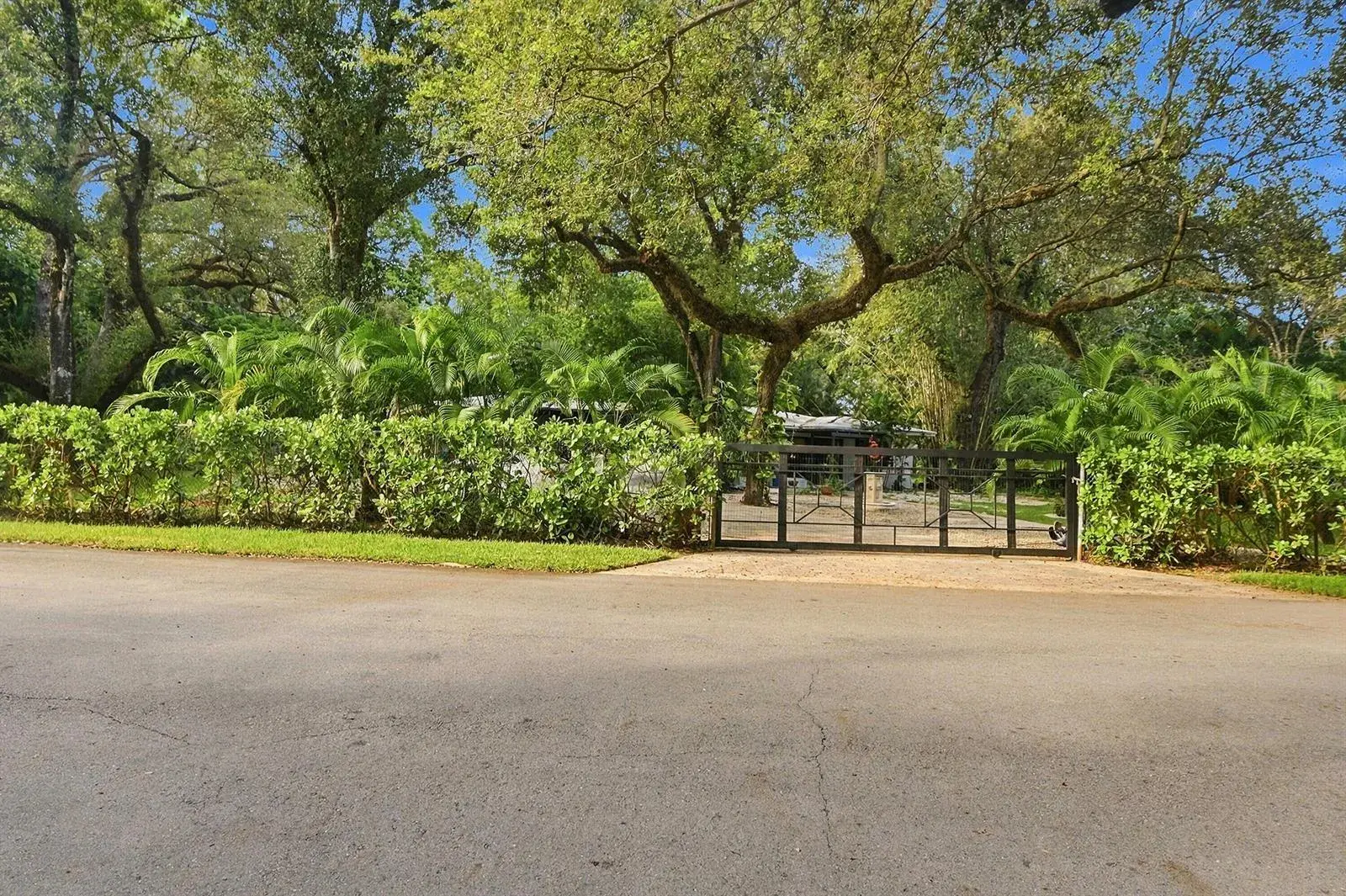 1549 SW 30TH Place, Fort Lauderdale FL 33315