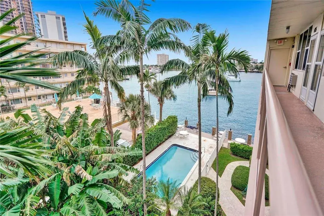 101 N Birch Road # 505, Fort Lauderdale FL 33304