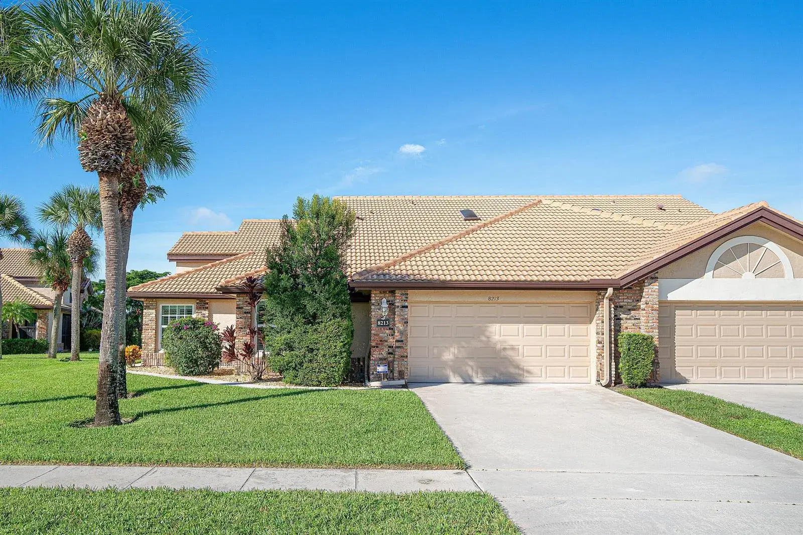 3 bedroom 2 bath Residential for sale at 8213 CASSIA Drive, Boynton Beach FL 33472