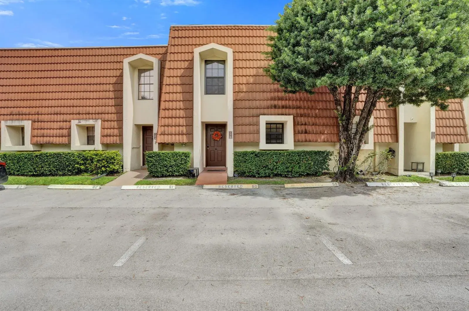 2 bedroom 2 bath Residential for sale at 178 NW 115th Terrace, Plantation FL 33325