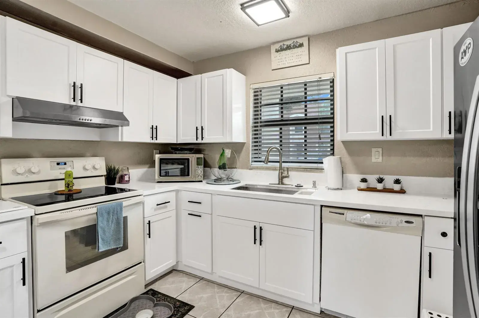 178 NW 115th Terrace, Plantation FL 33325