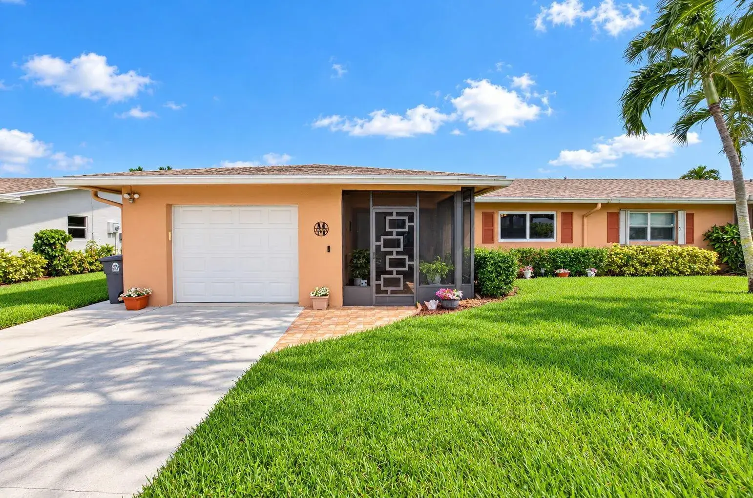 2 bedroom 2 bath Residential for sale at 13330a Vía Vesta, Delray Beach FL 33484