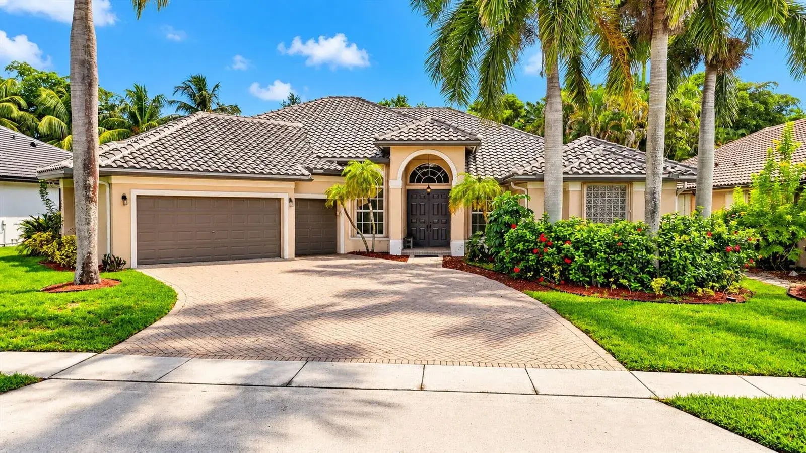 5 bedroom 3 bath Residential for sale at 21262 Falls Ridge Way, Boca Raton FL 33428