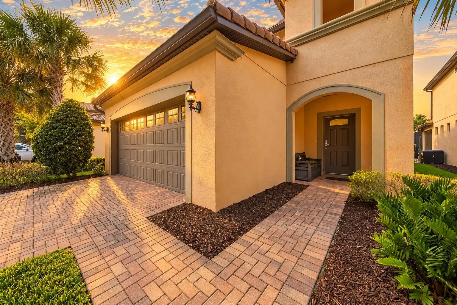 5 bedroom 5 bath Residential for sale at 8997 RHODES Street, Kissimmee FL 34747