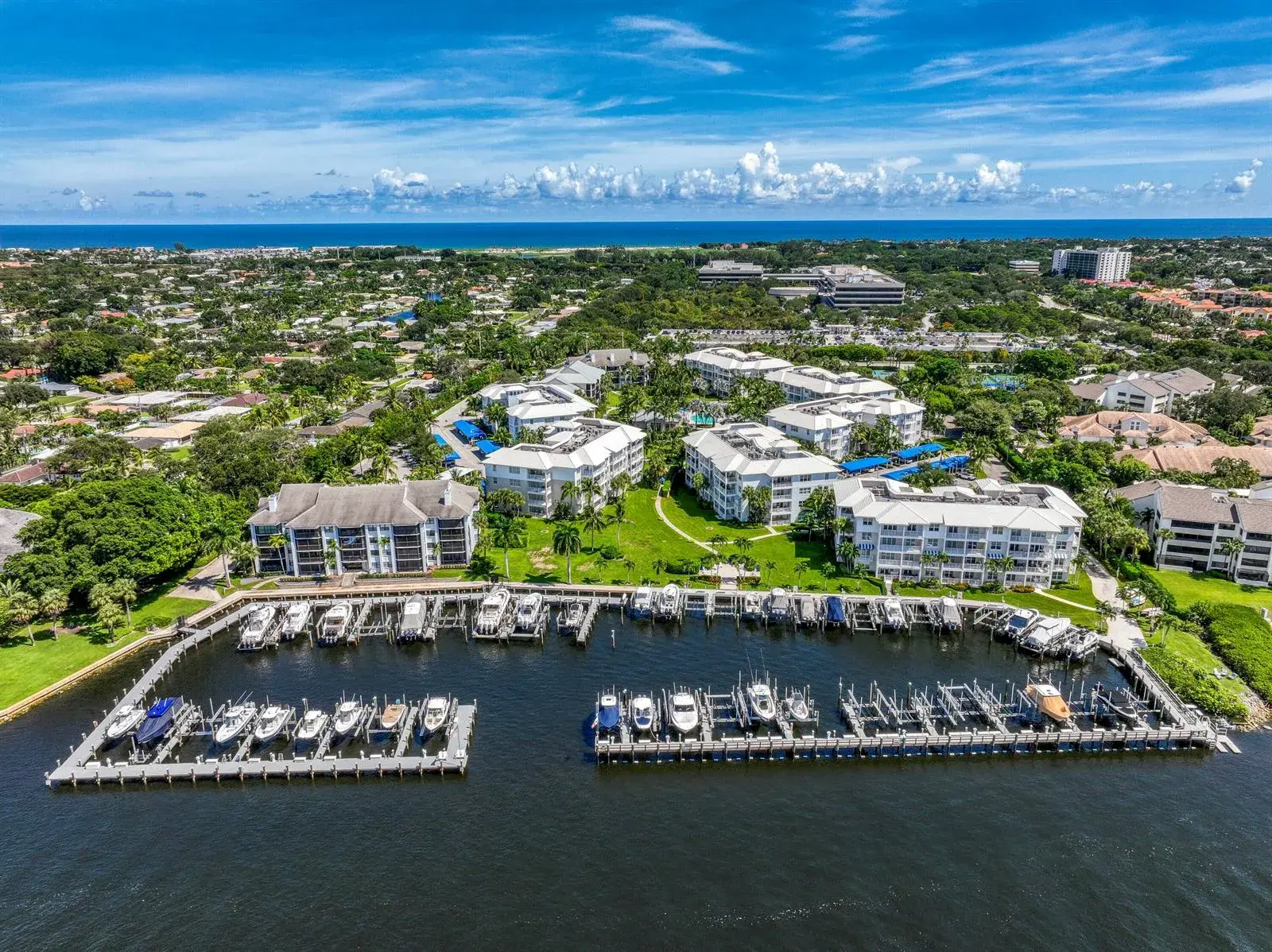 3 bedroom 2 bath Residential for sale at 441 Bay Colony Drive N, Juno Beach FL 33408