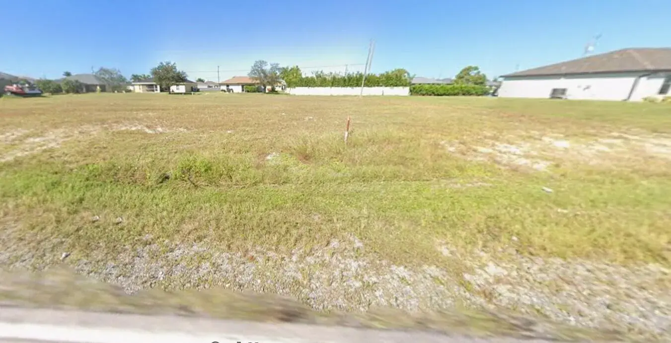 1820 CHIQUITA Boulevard N, Cape Coral FL 33993