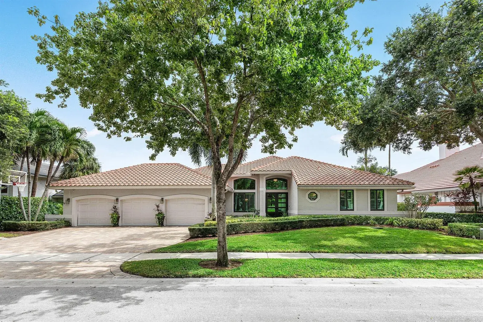5 bedroom 4 bath Residential for sale at 5844 SAINT ANNES Way, Boca Raton FL 33496