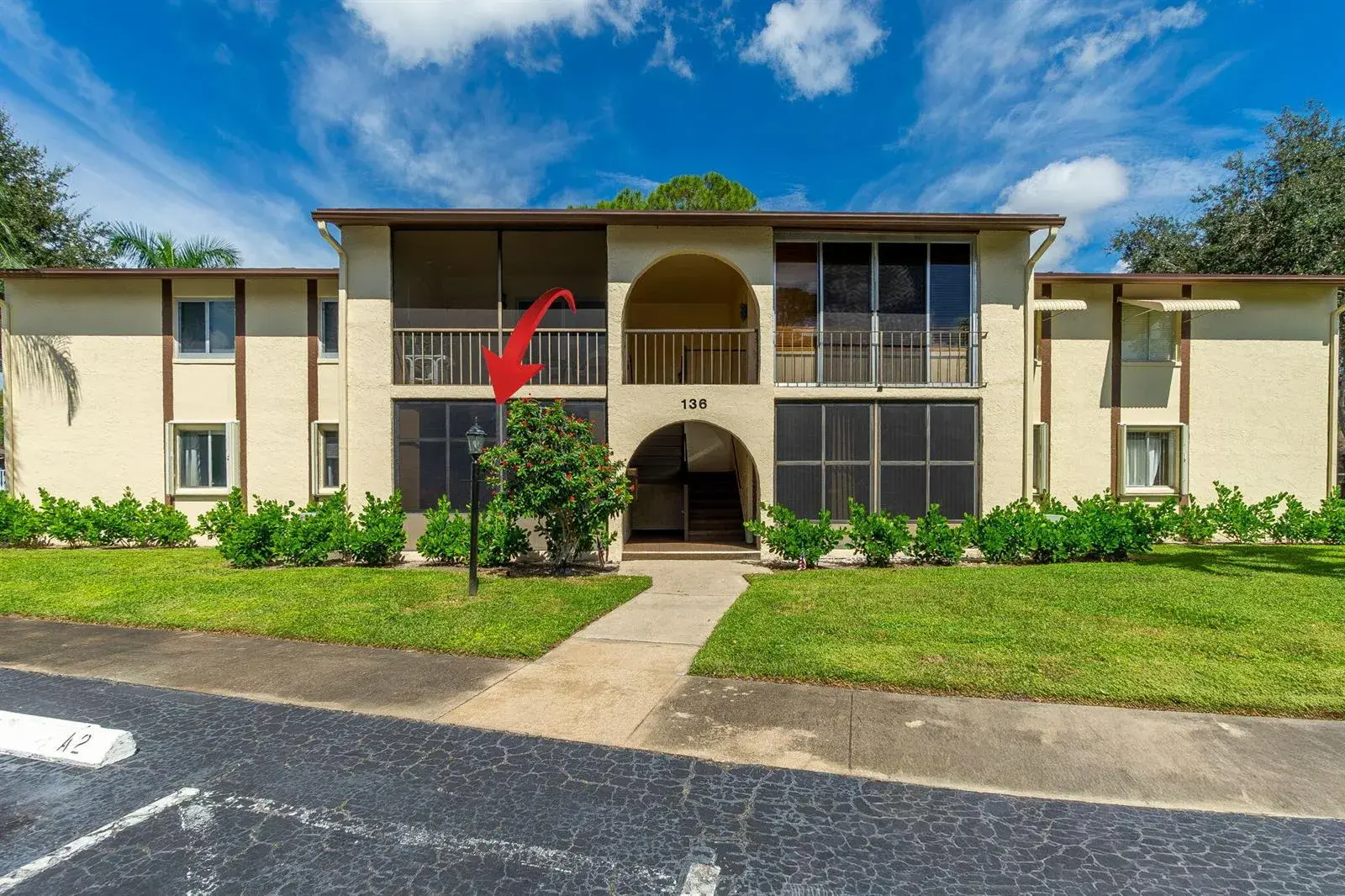 2 bedroom 2 bath Residential for sale at 136 Lake Pine Circle # A1, FL 33463