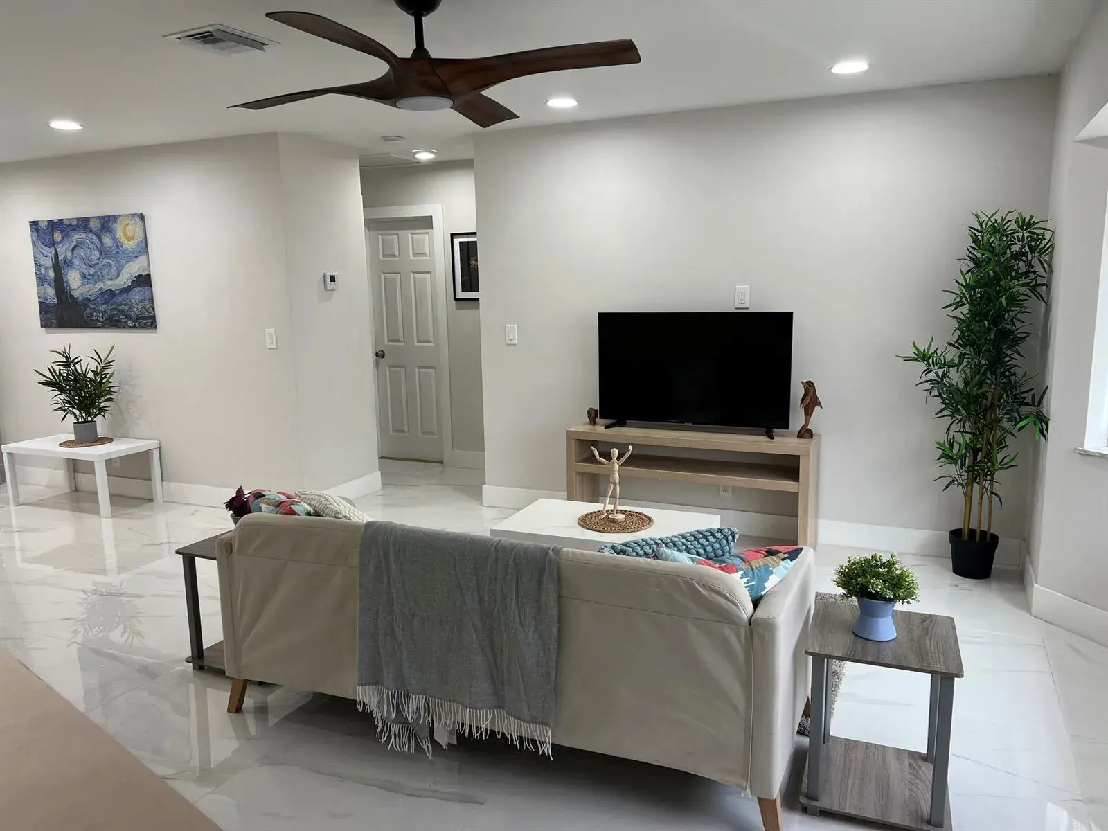 1101 NW 21ST Street, Fort Lauderdale FL 33311