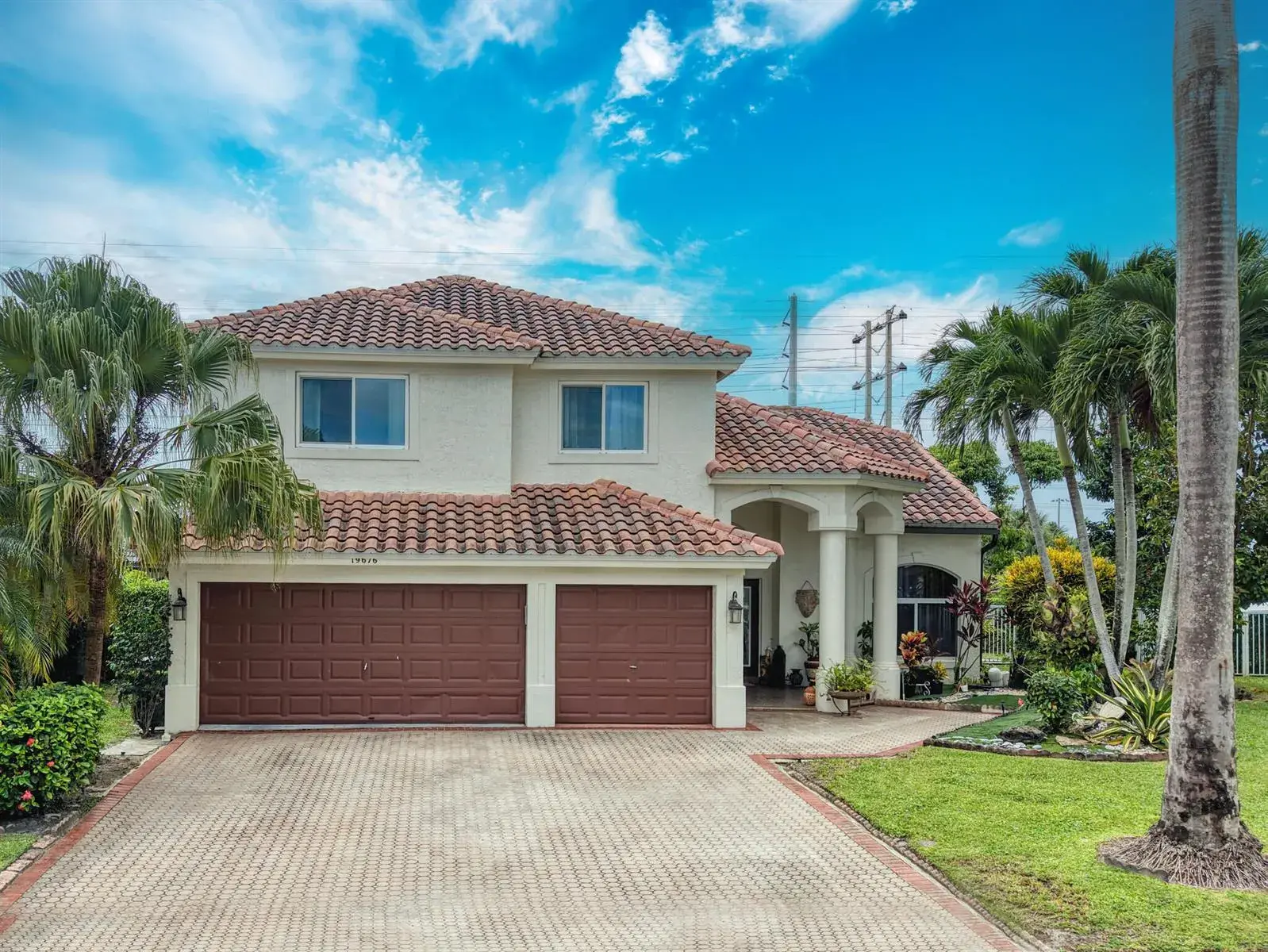 19676 DINNER KEY Drive, Boca Raton FL 33498