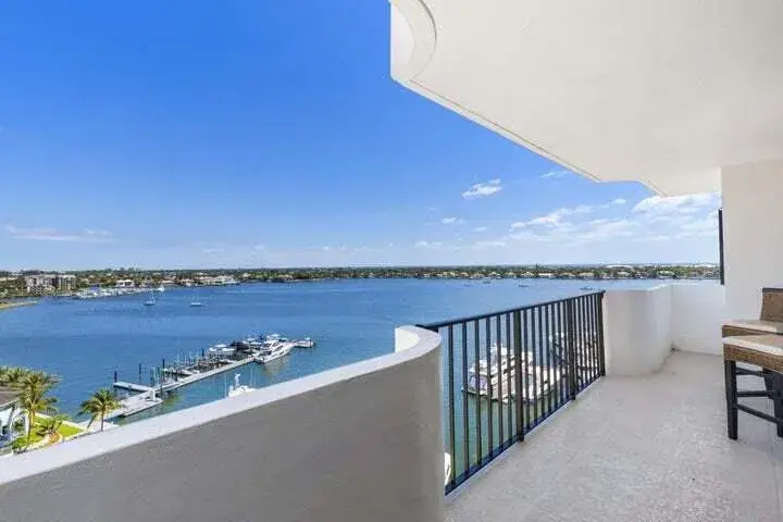 1208 Marine Way # 901, North Palm Beach FL 33408