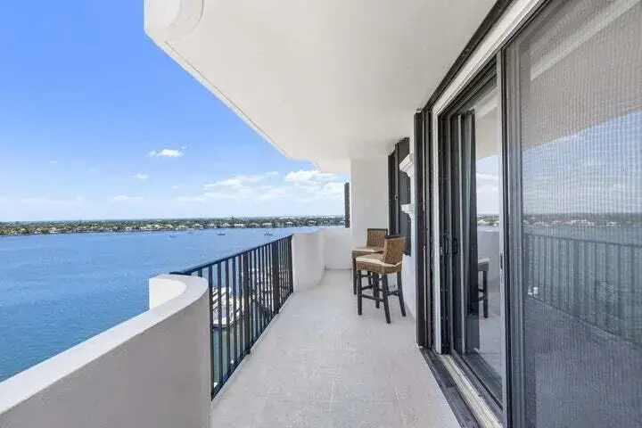 1208 Marine Way # 901, North Palm Beach FL 33408