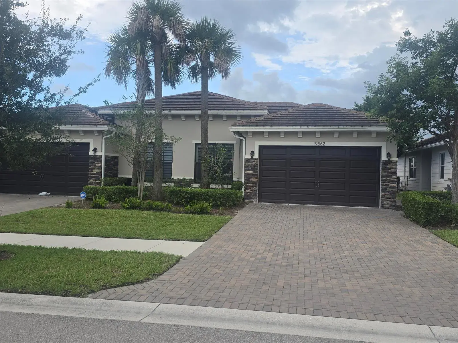 3 bedroom 2 bath Residential for sale at 19562 Weathervane Way, Loxahatchee FL 33470