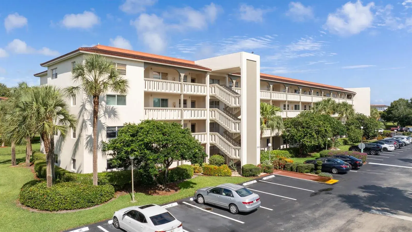 2 bedroom 2 bath Residential for sale at 1503 CAYMAN Way # B1, Coconut Creek FL 33066