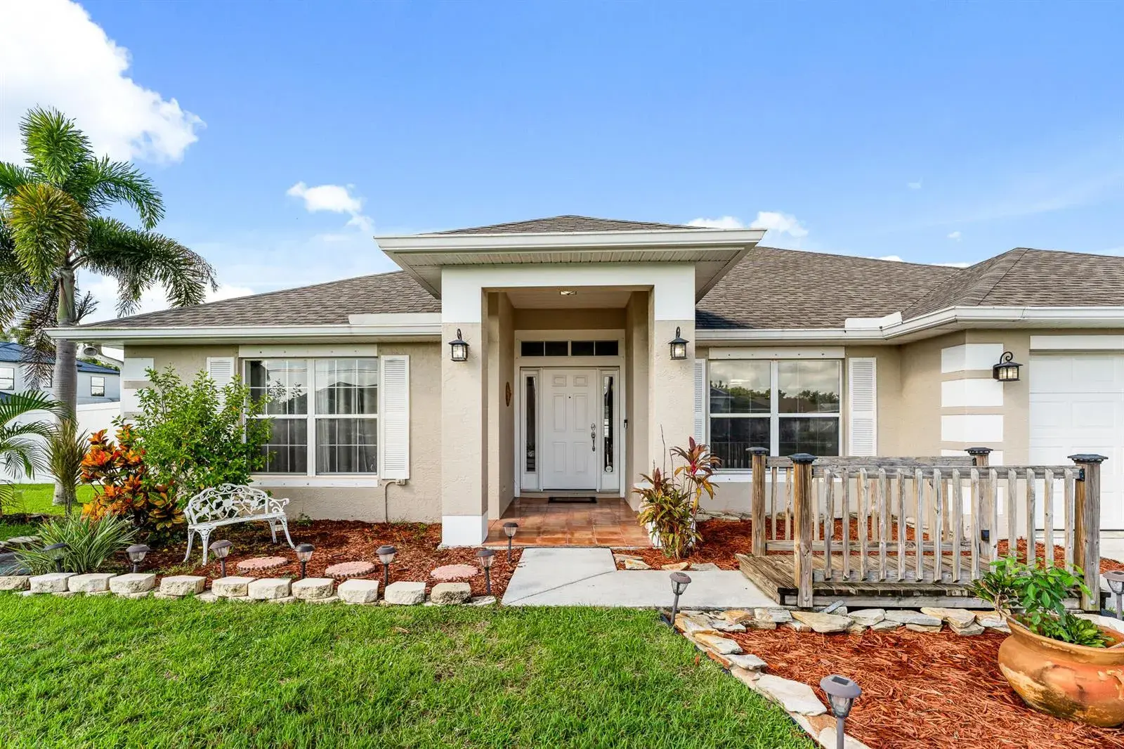 6530 NW Omega Road, Port St. Lucie FL 34983