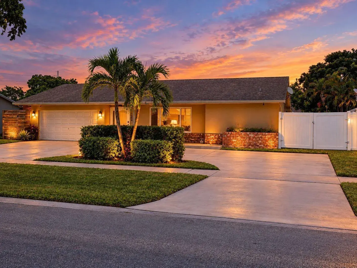 3 bedroom 2 bath Residential for sale at 1122 SW 25th Avenue, Deerfield Beach FL 33442