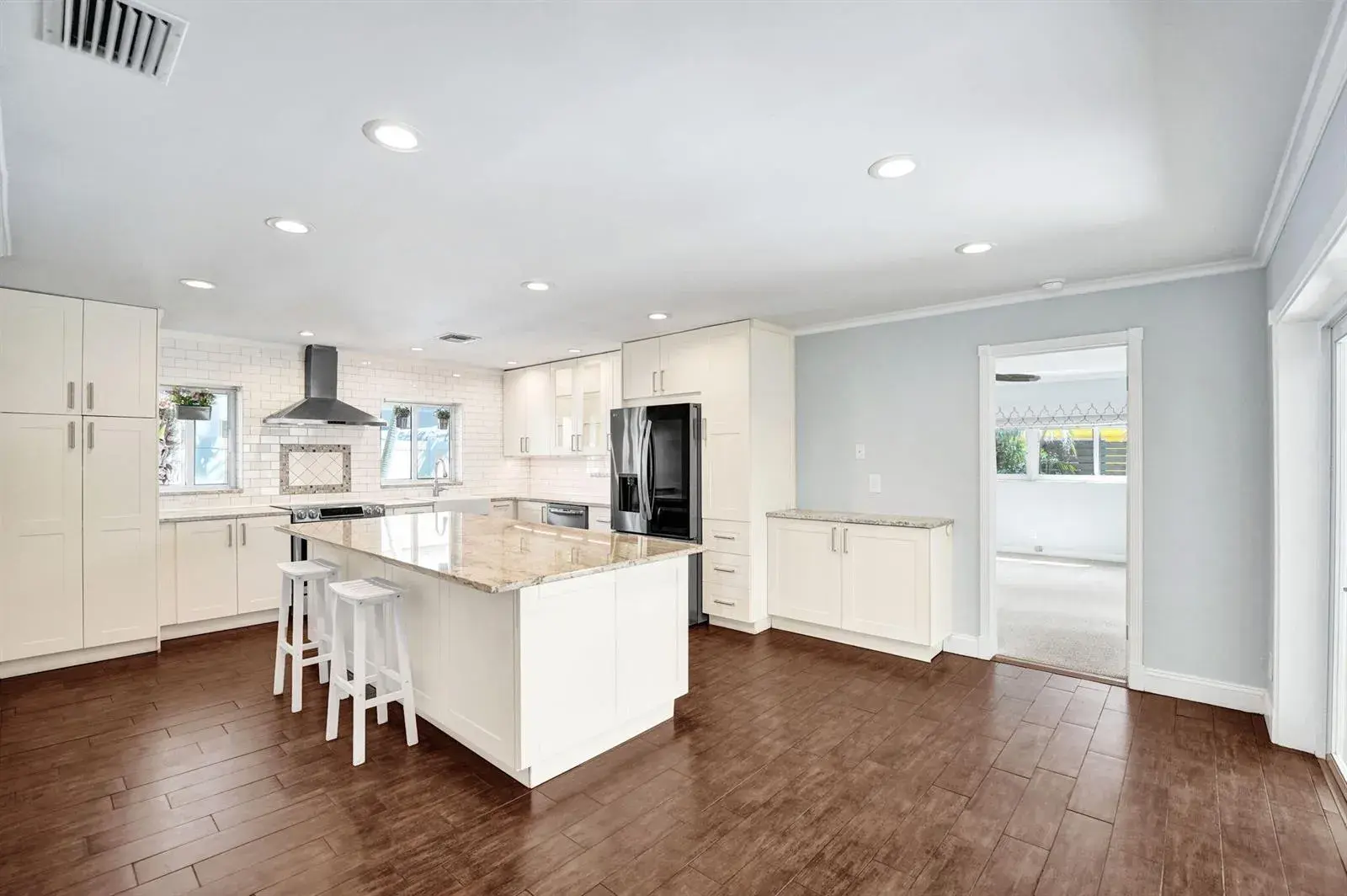 5404 NE 22ND Avenue, Fort Lauderdale FL 33308