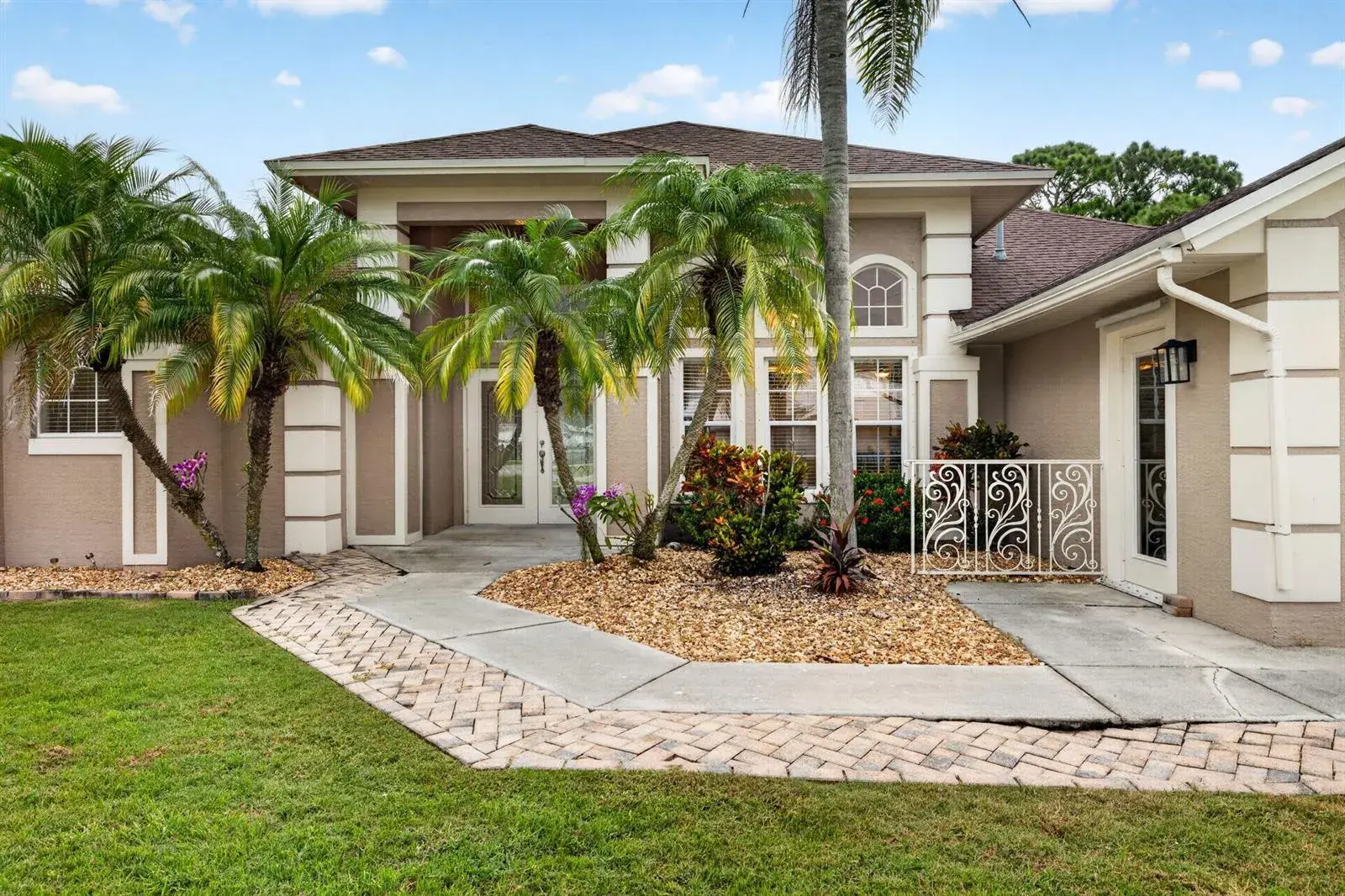 3 bedroom 2 bath Residential for sale at 6119 NW Gause Avenue, Port St. Lucie FL 34986