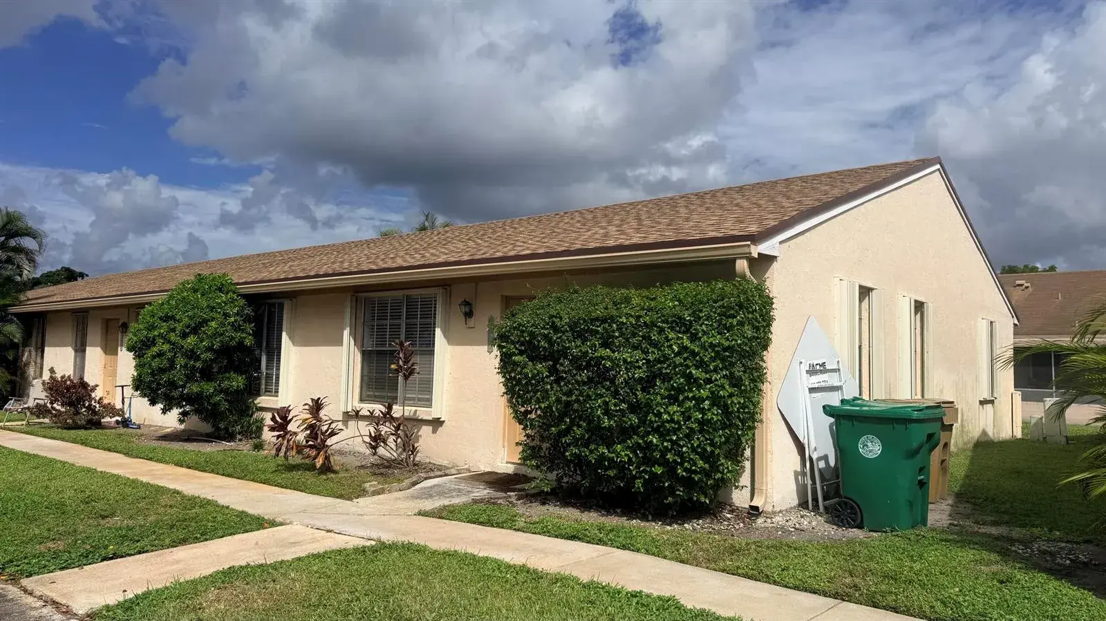 3 bedroom 2 bath for sale at 8061 SW 20TH Place # 8061, Davie FL 33324