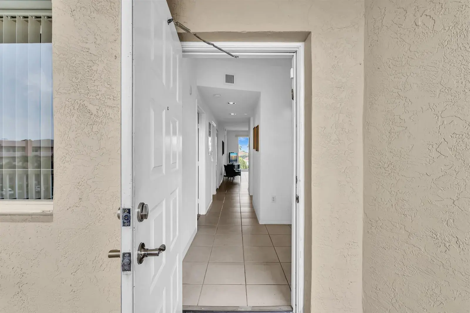 7775 YARDLEY Drive # 403, Tamarac FL 33321