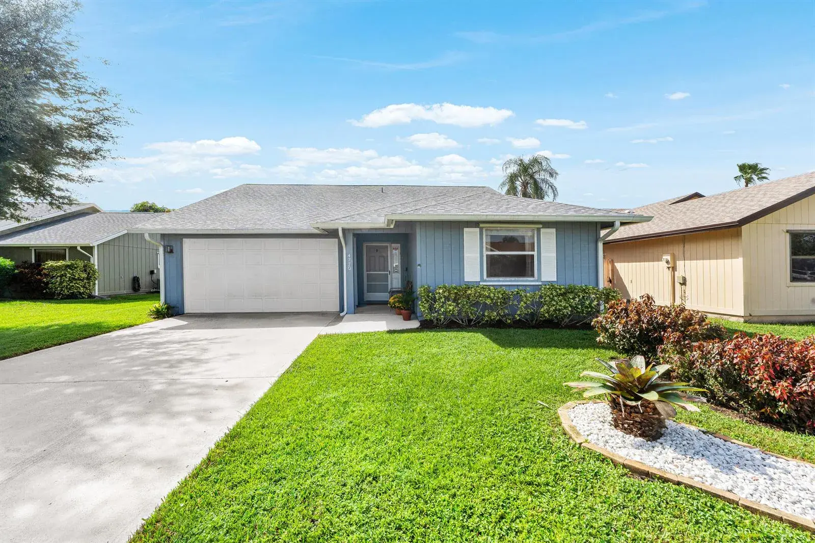 3 bedroom 2 bath Residential for sale at 4270 SE BOXLEAF Place, Stuart FL 34997