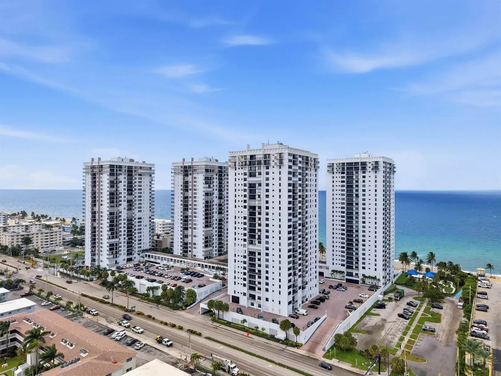 1 bedroom 2 bath Residential for sale at 2101 S OCEAN # 202, Hollywood FL 33019