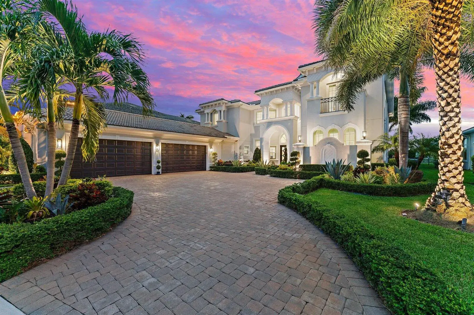 5 bedroom 5 bath Residential for sale at 119 Elena Court, Jupiter FL 33478