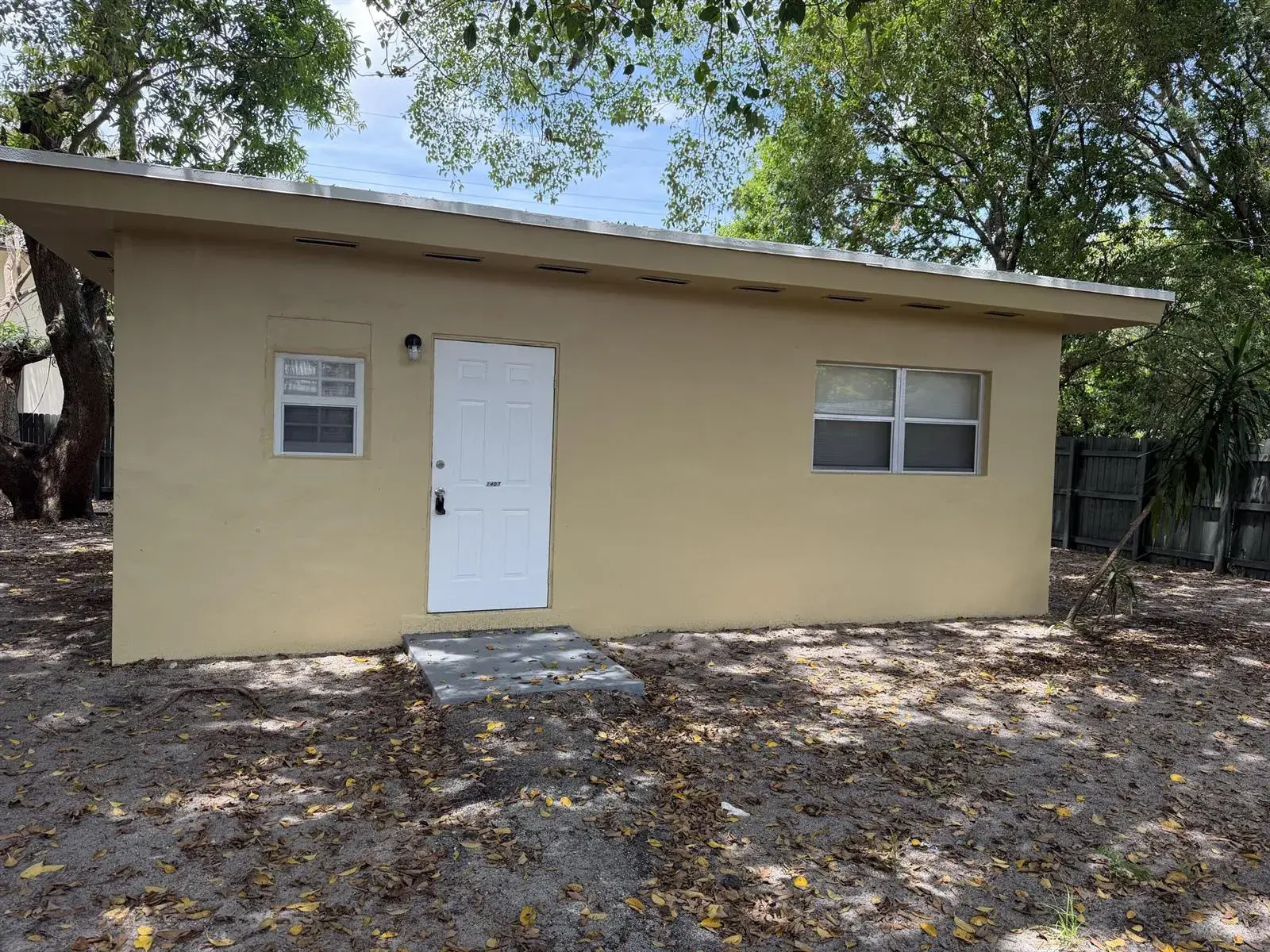 2 bedroom 1 bath Residential Lease for rent at 1407 NE 5th Terrace, Fort Lauderdale FL 33304
