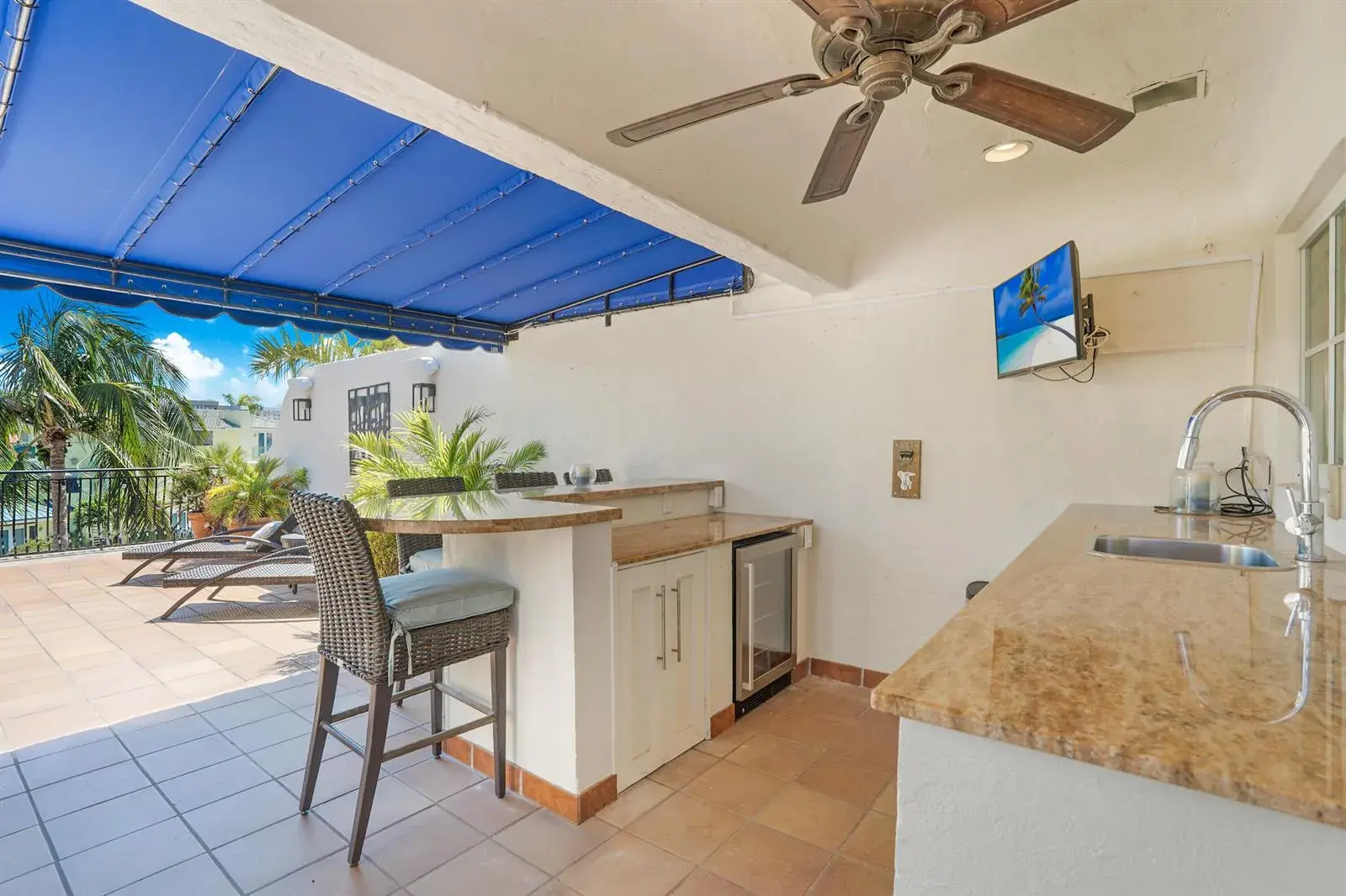2744 NE 14th Street, Fort Lauderdale FL 33304