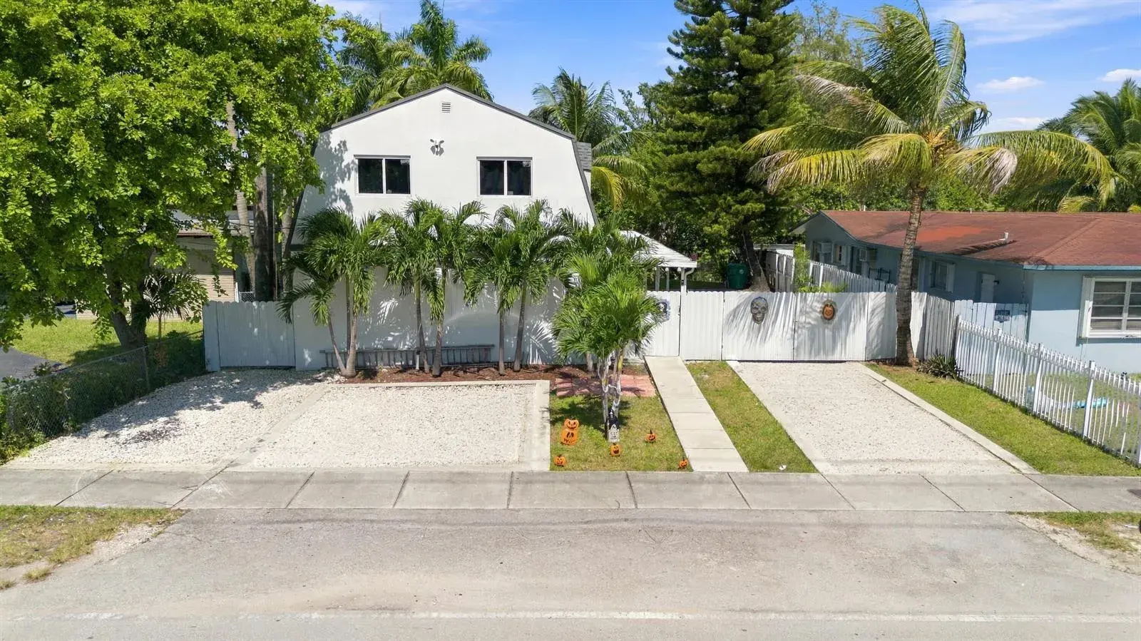 2805 NW 11th Street, Miami FL 33125