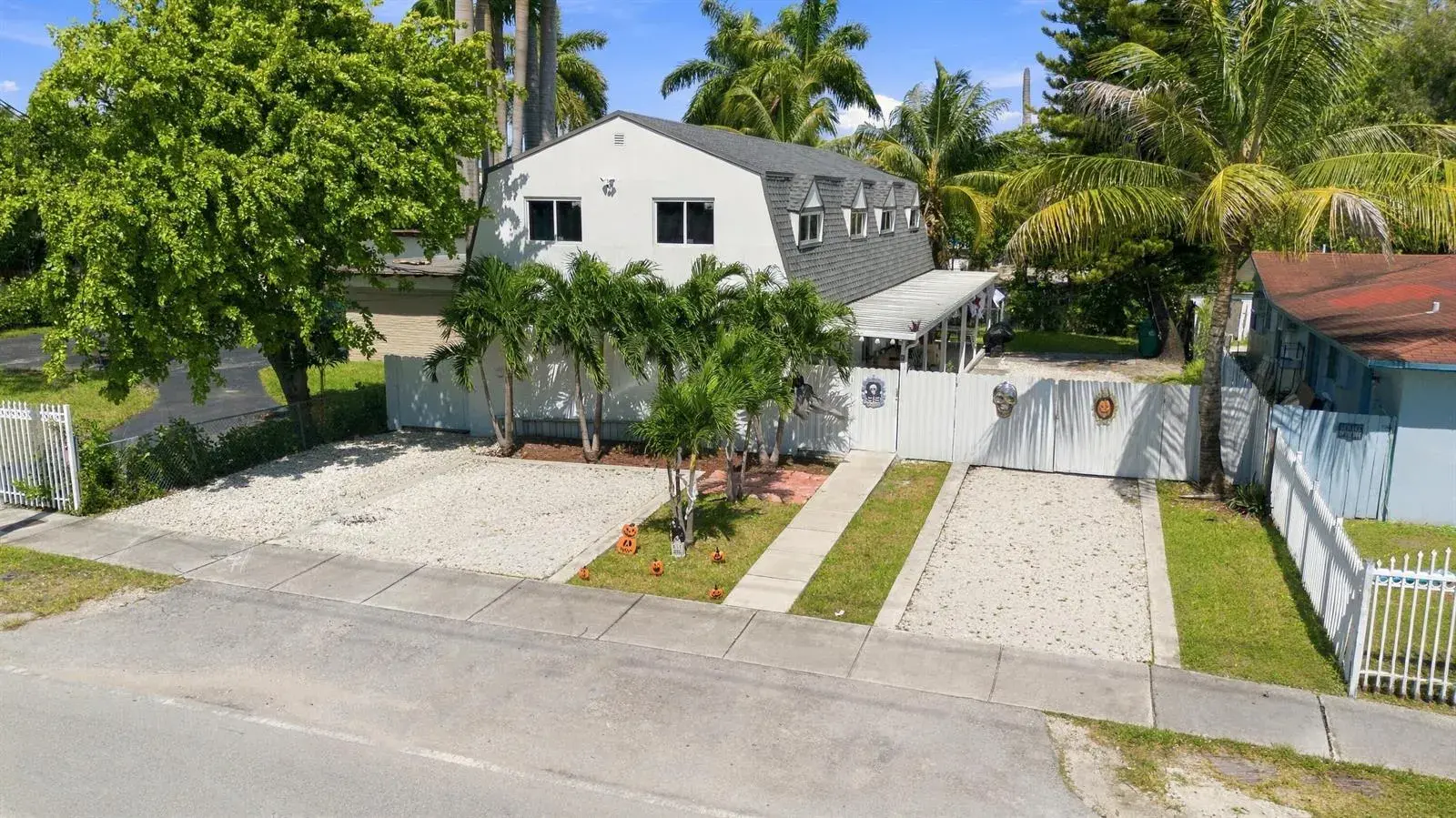 2805 NW 11th Street, Miami FL 33125