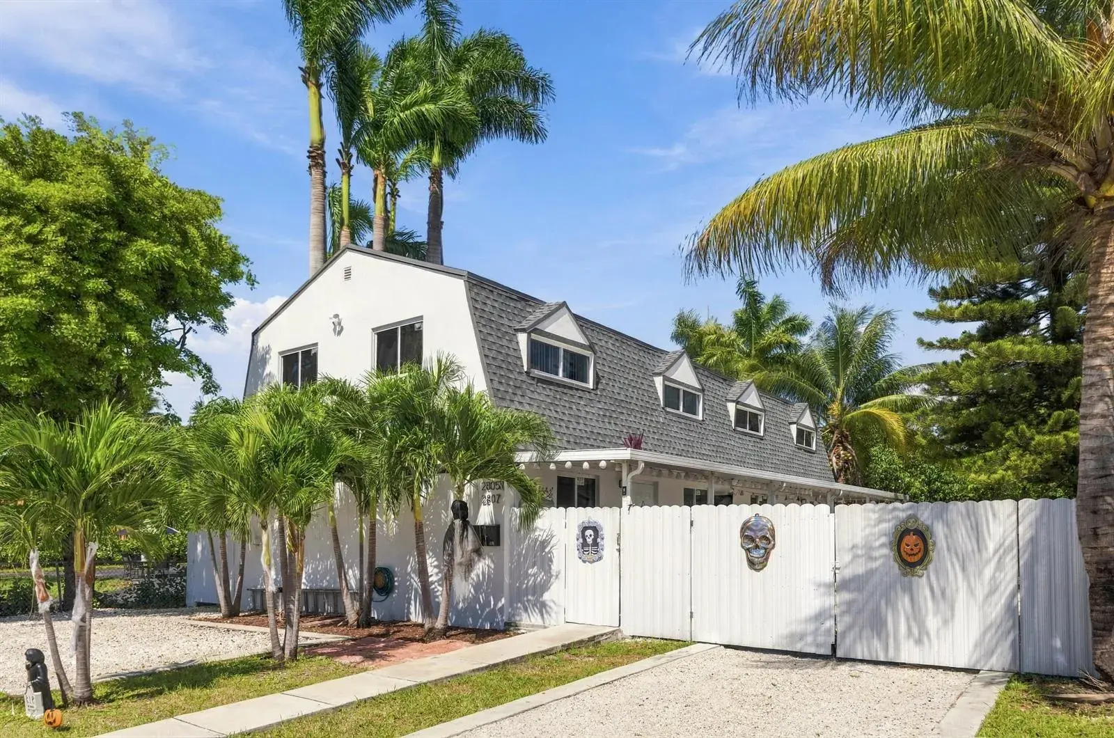 2805 NW 11th Street, Miami FL 33125