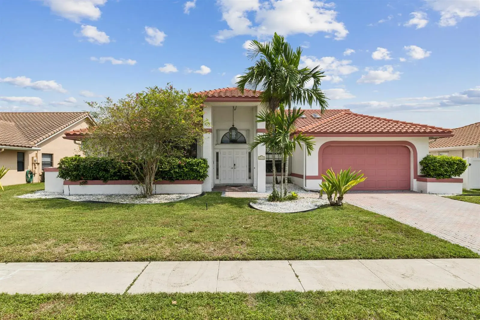 4 bedroom 2 bath Residential for sale at 1240 NW 100TH Way NW, Plantation FL 33322