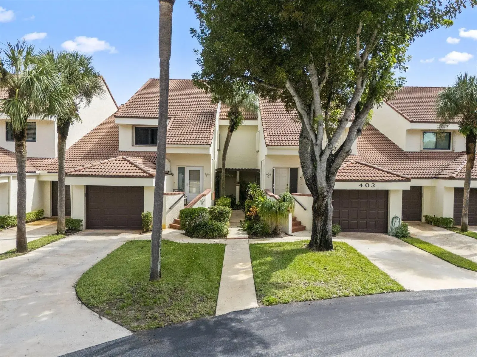 2 bedroom 2 bath Residential for sale at 403 Sea Oats Drive # B, Juno Beach FL 33408