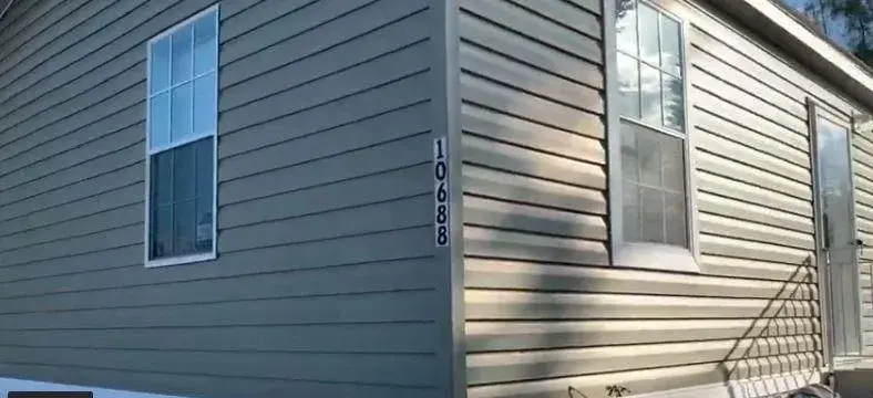 3 bedroom 2 bath Residential for sale at 10688 N BRANCH Road, FL 33428