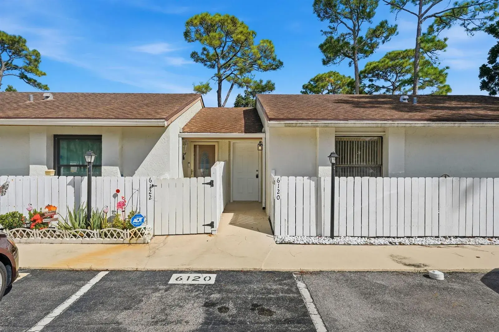 6120 NEWSTEAD Court, FL 33463