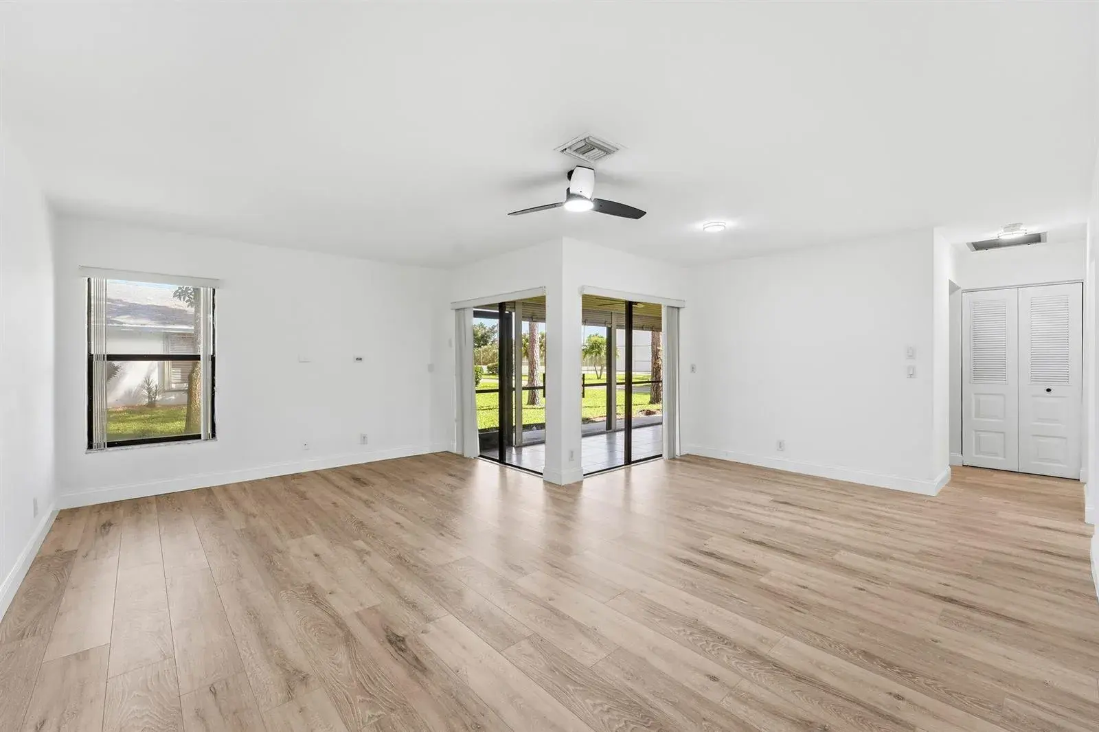 6120 NEWSTEAD Court, FL 33463