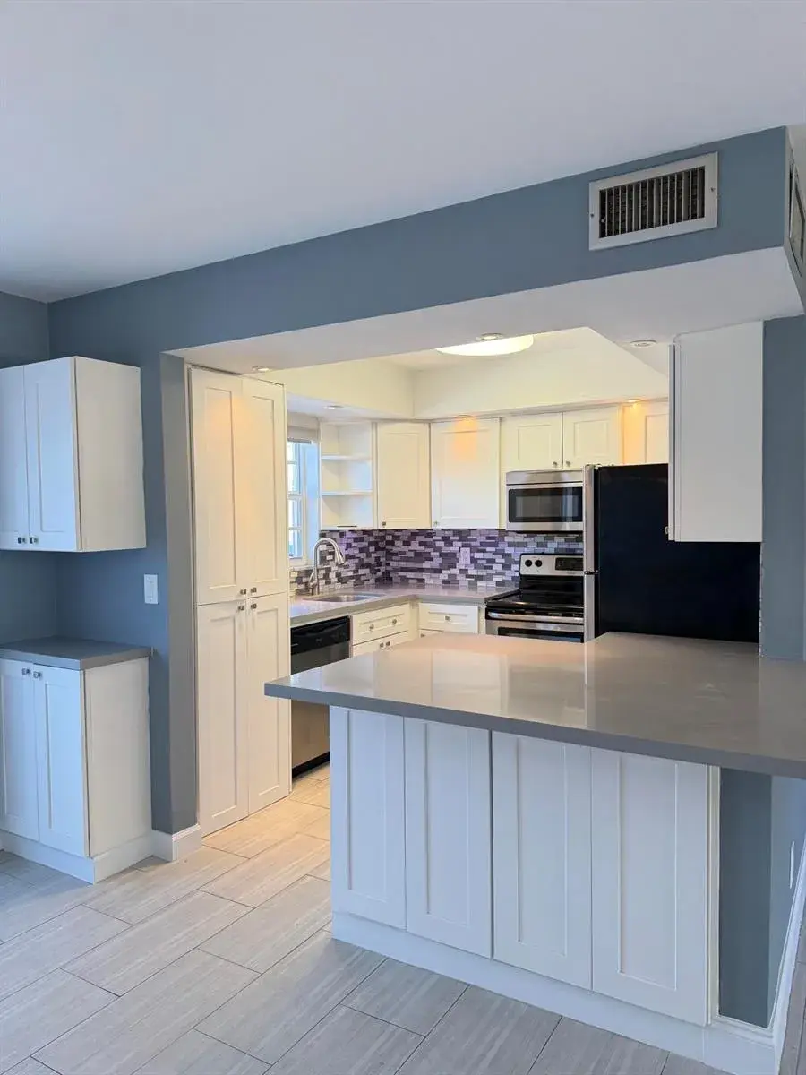 1643 WILEY Street # 4, Hollywood FL 33020