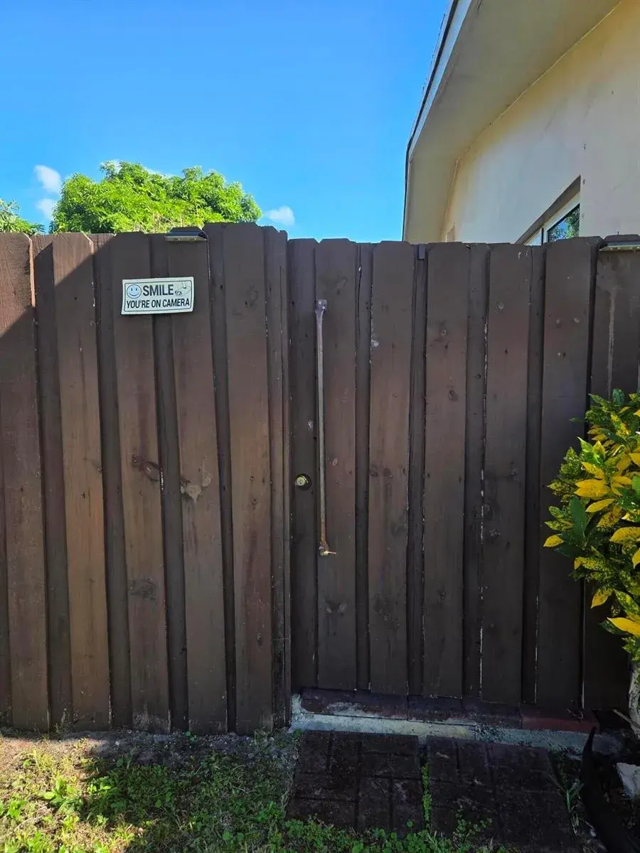 1 bedroom 1 bath Residential Lease for rent at 3190 NW 66TH Unit 1, Fort Lauderdale FL 33309