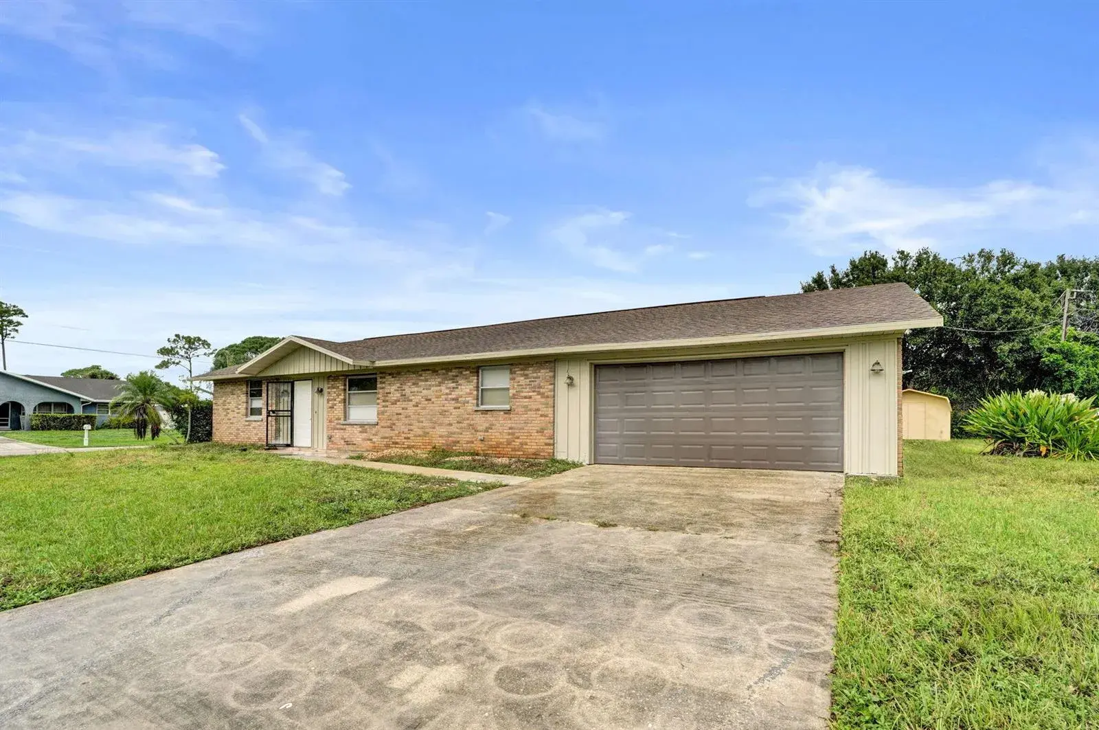 197 SW TWIG Avenue, Port St. Lucie FL 34983