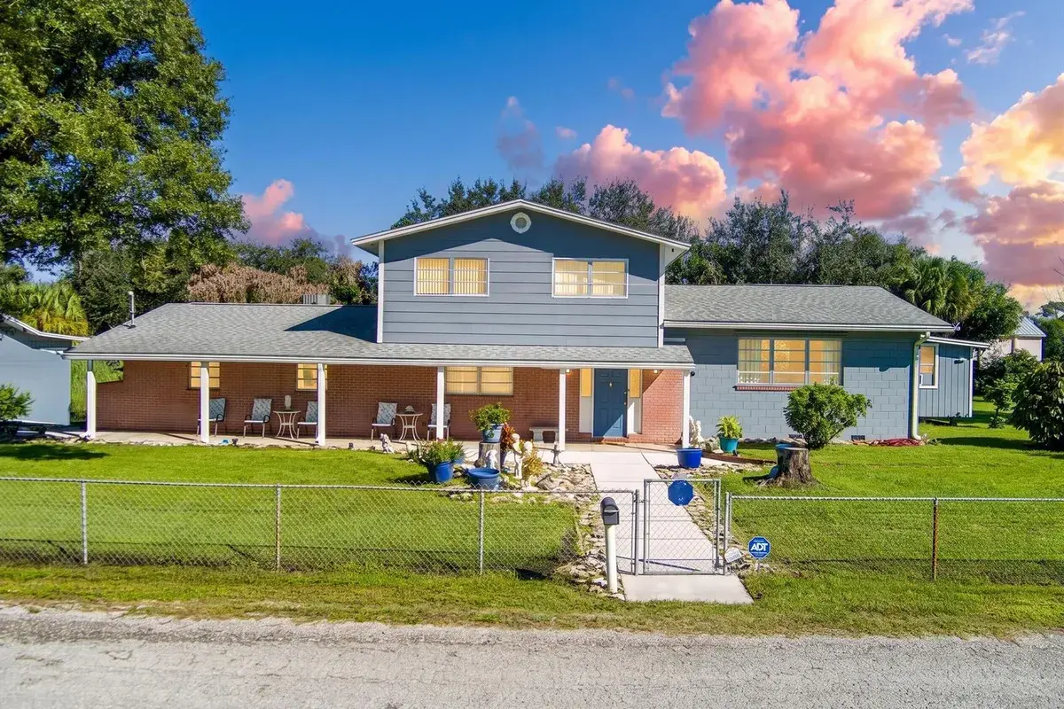 3306 MEADOW Lane, Fort Pierce FL 34947