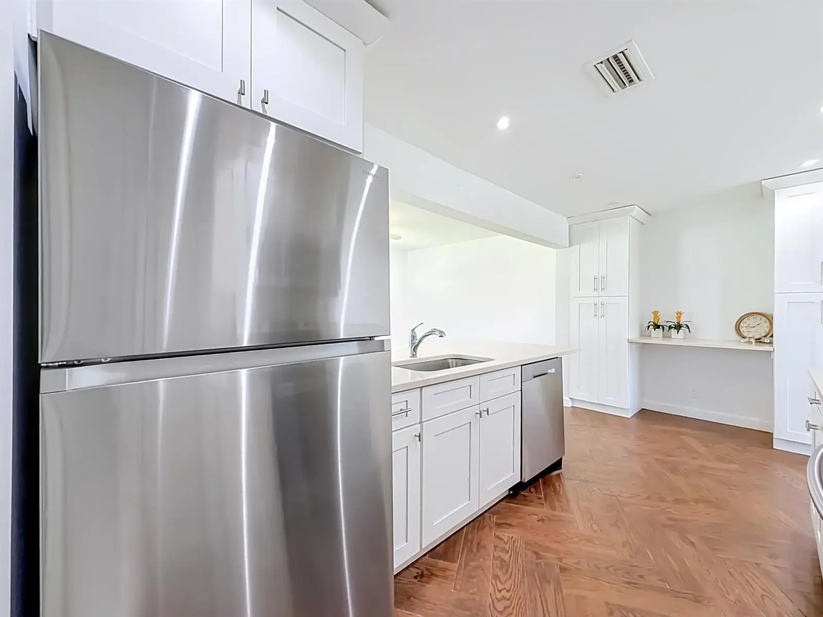 813 SW 5TH Court, Boynton Beach FL 33426