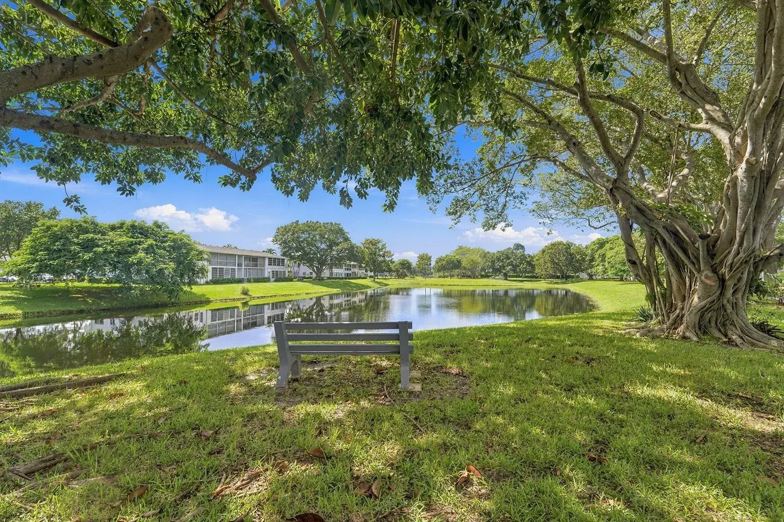 2 bedroom 1 bath Residential for sale at 116 LYNDHURST F # 116, Deerfield Beach FL 33442