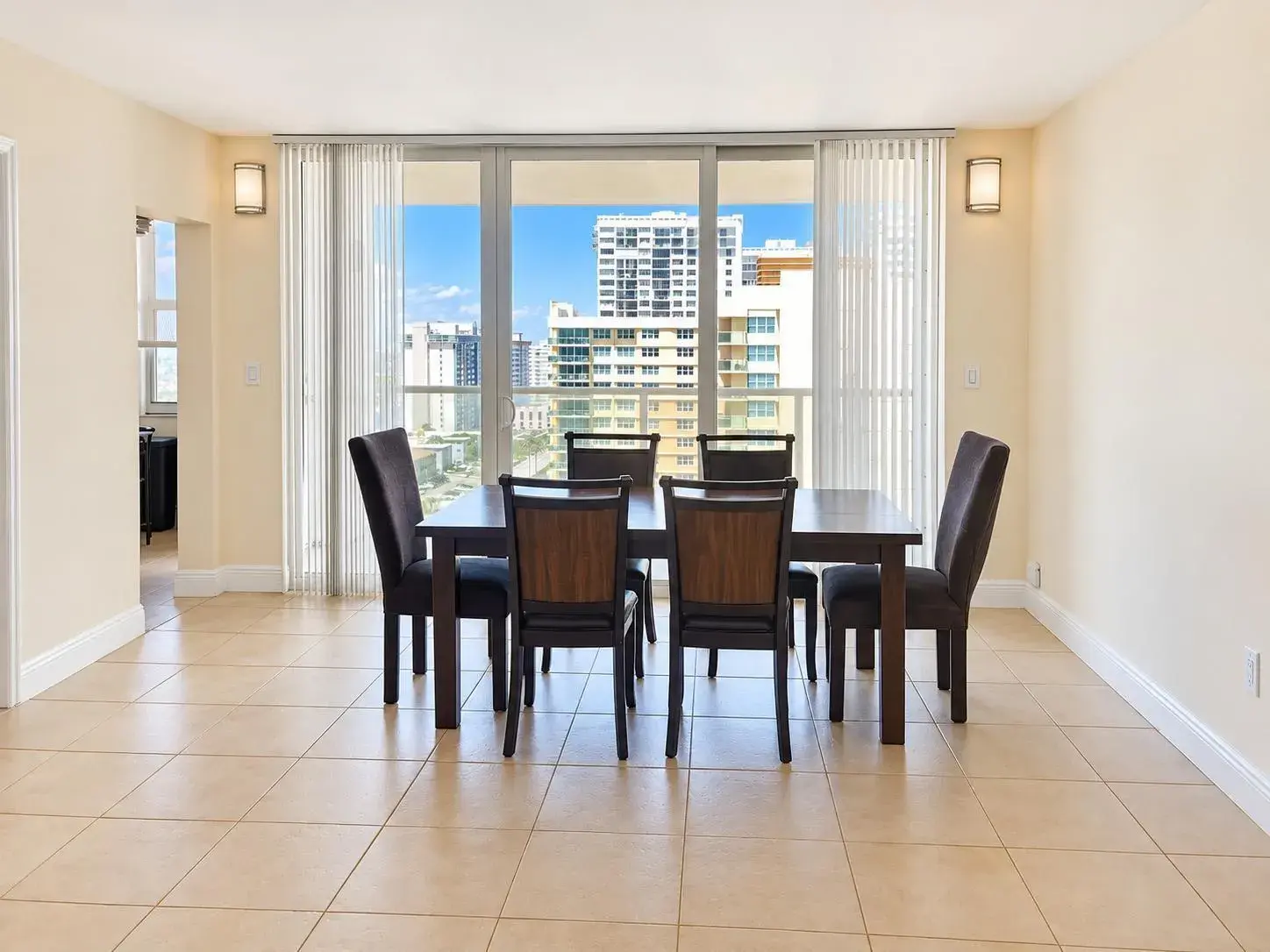 2751 S OCEAN Drive # 1703N, Hollywood FL 33019