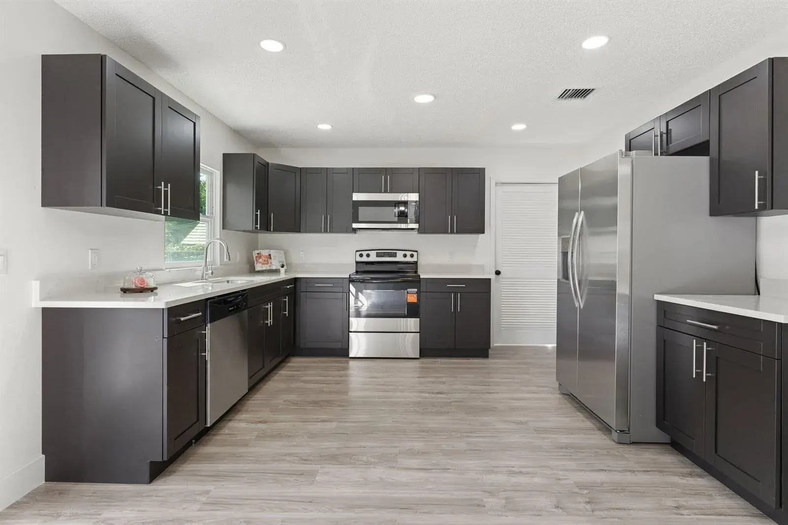 3 bedroom 2 bath Residential for sale at 2136 80TH Avenue, Vero Beach FL 32966