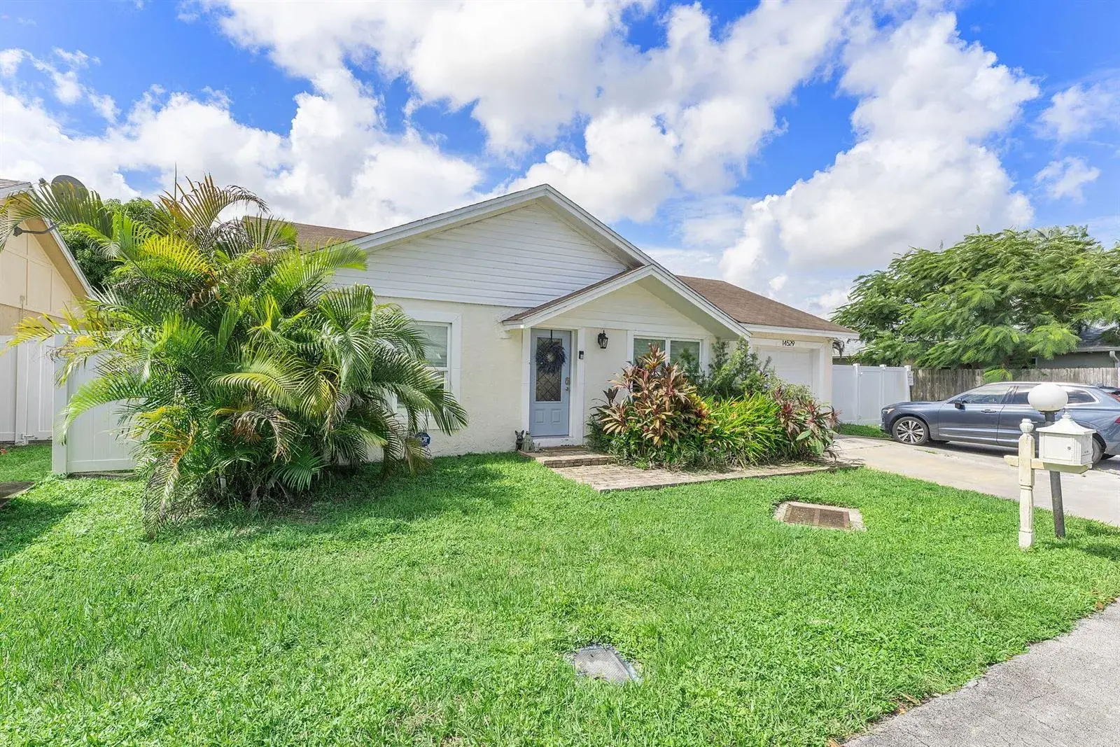 2 bedroom 2 bath Residential for sale at 14529 Sunset Pine Drive, Delray Beach FL 33445